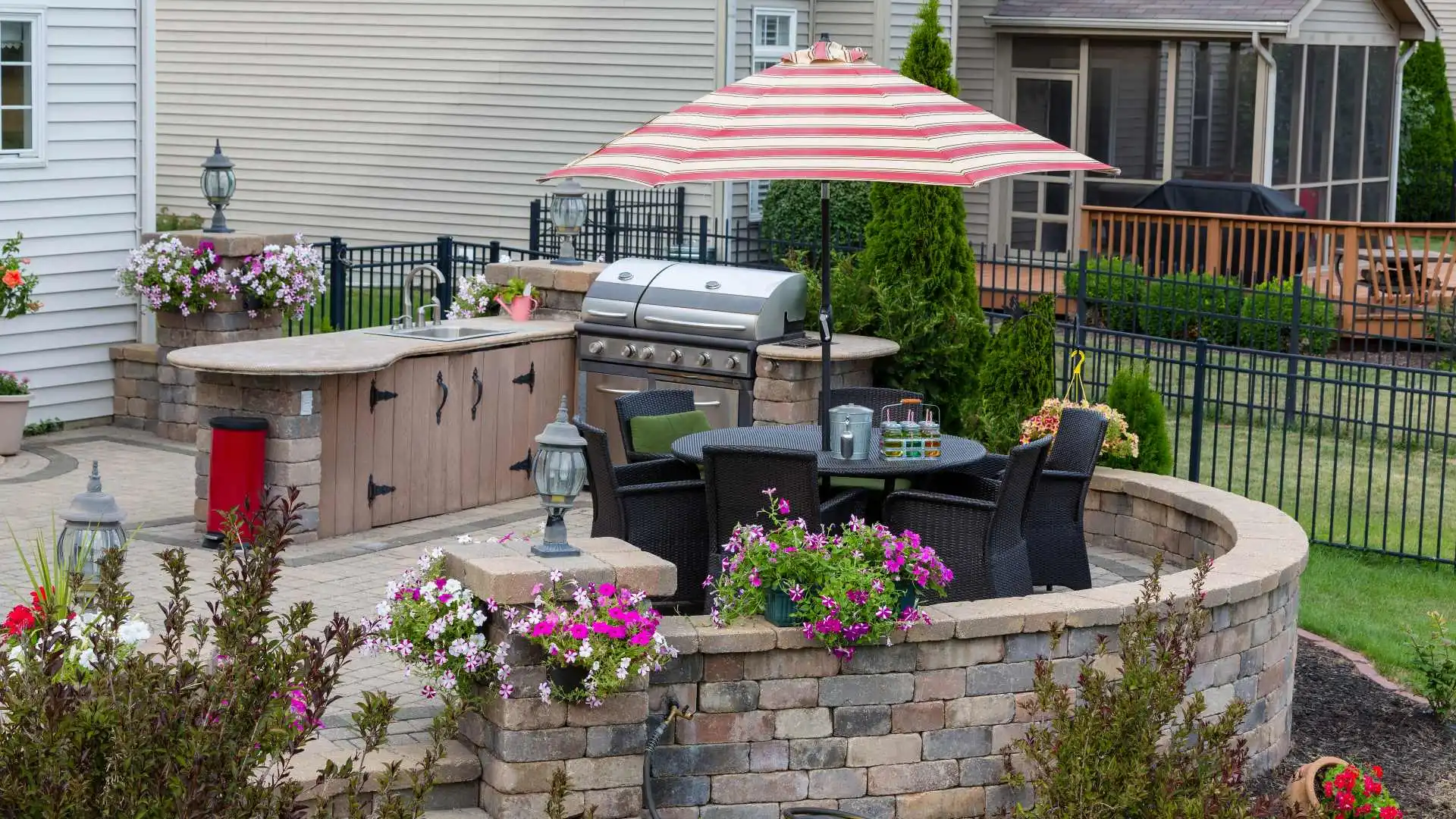 Follow These 3 Tips to Design the Outdoor Kitchen of Your Dreams