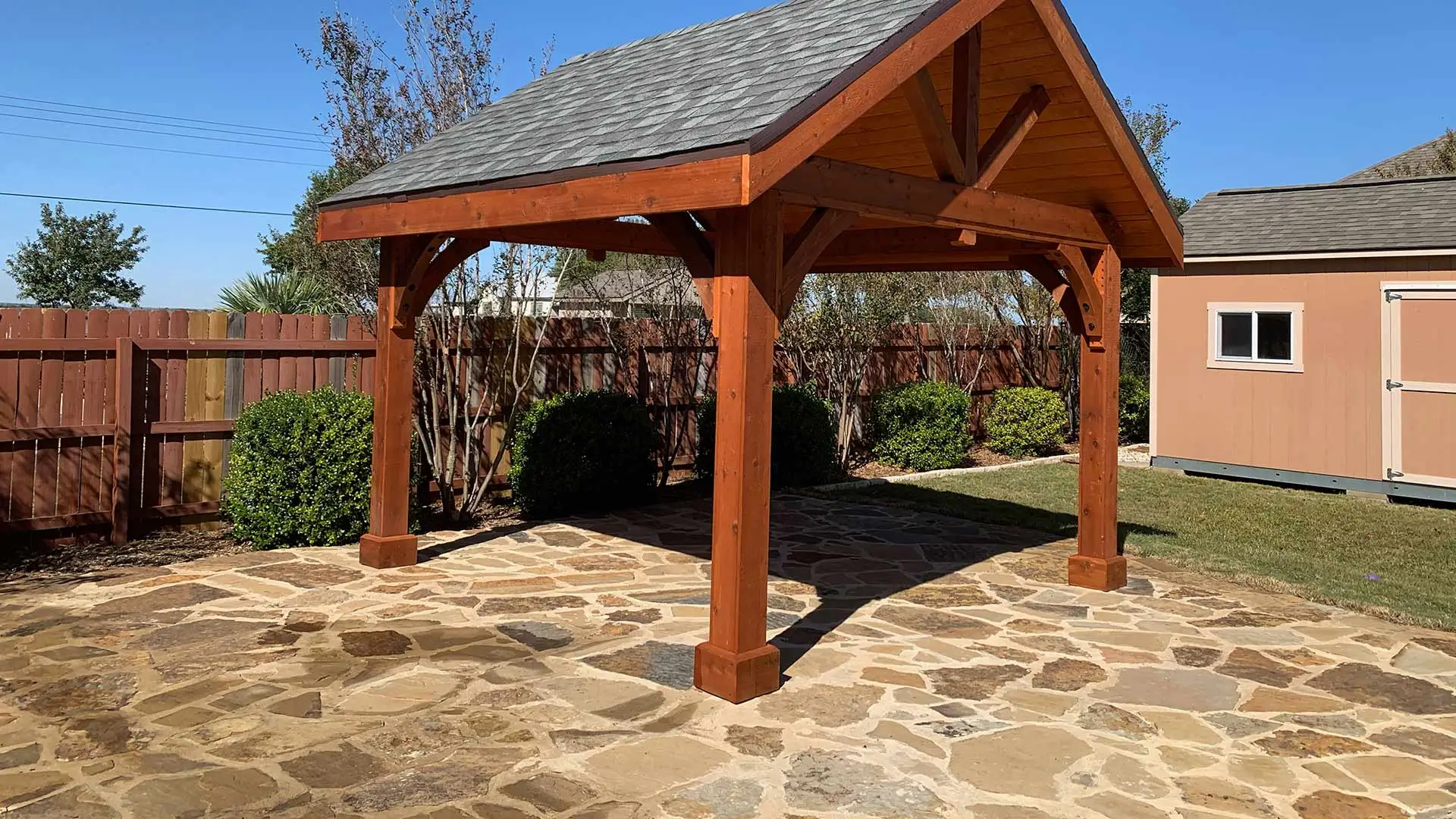 How Do You Know You’re Hiring the Right Company to Install Your Patio?