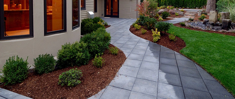 Landscape bed free of weeds and gorgeously aesthetic.